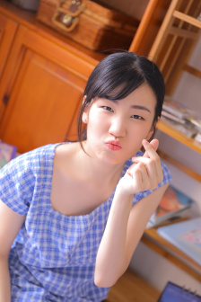 漂亮的李妈妈1中字头字母是什么
